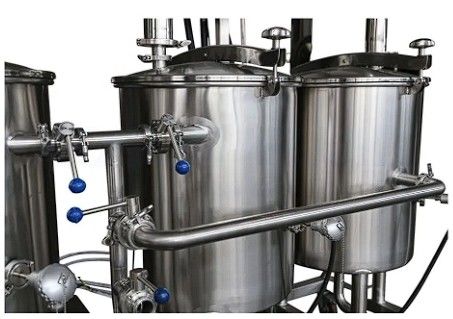 CIP-installatie schuift tank station schoon op zijn plaats systeem tank reinigingsmachine CIP reinigingssysteem